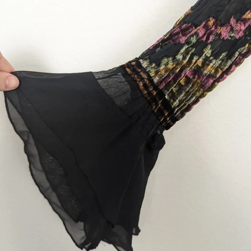 Alexandra Rosati Vintage Top L Black Multicolor Ruffle Button Front Boho